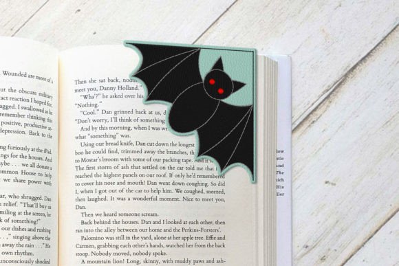 Bat Corner Bookmark: A Designer’s Review for Personalized Gifts